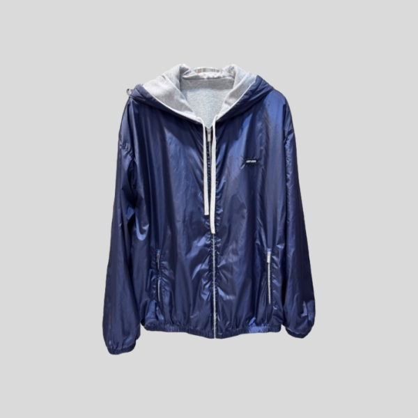 미우미우 양면 후드 집업 자켓