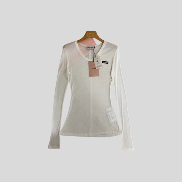 미우미우 V넥 레이어 탑 (블랙,화이트)